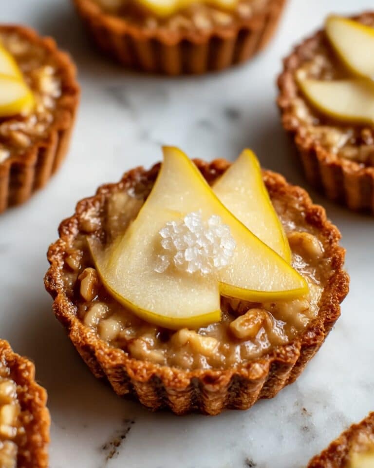 Tasty Baked Apple Cinnamon Oatmeal Cups Recipe